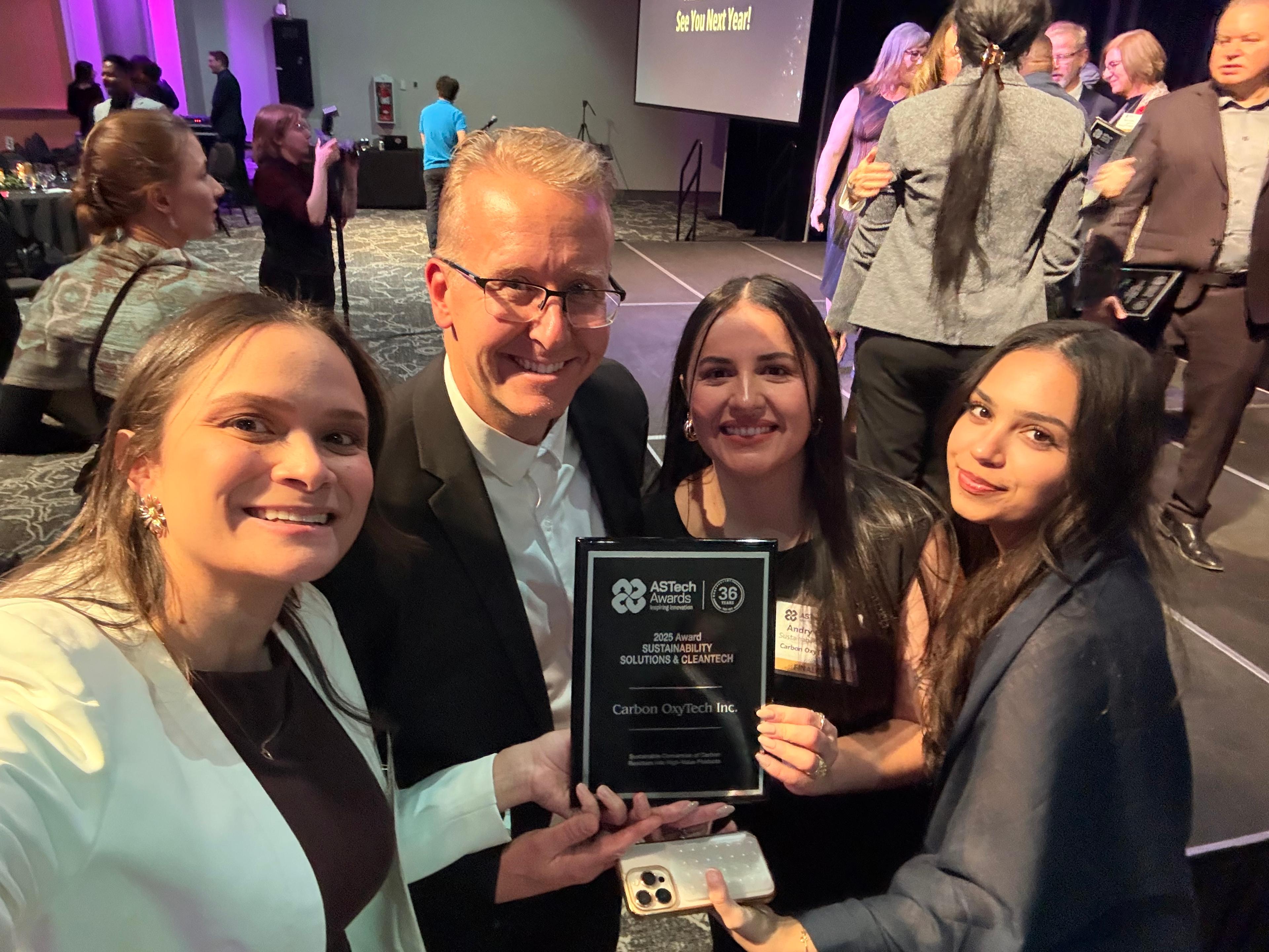 Group Selfie - Sustainability & Cleantech