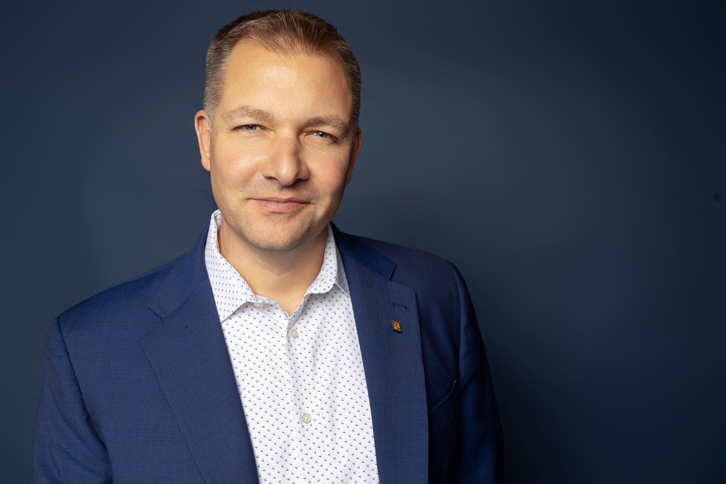 Scott Tillema 2025 headshot